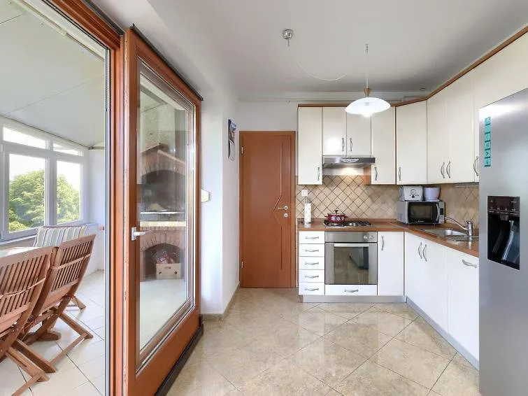 Apartment Matej Premantura
