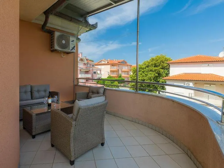 Apartment Matej Premantura